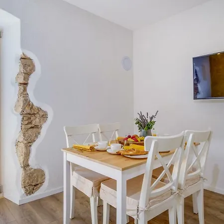 Casa Rustica Appartement Mali Lošinj Buitenkant foto