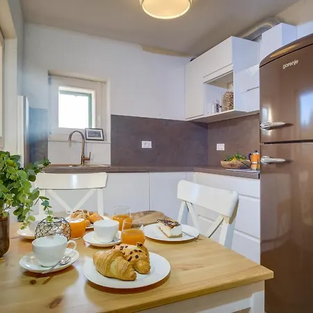 Casa Rustica Appartement Mali Lošinj Buitenkant foto